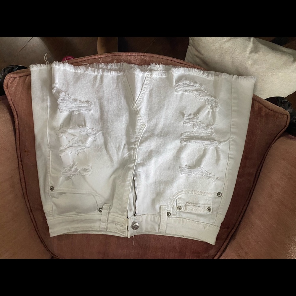 American eagle white skirt